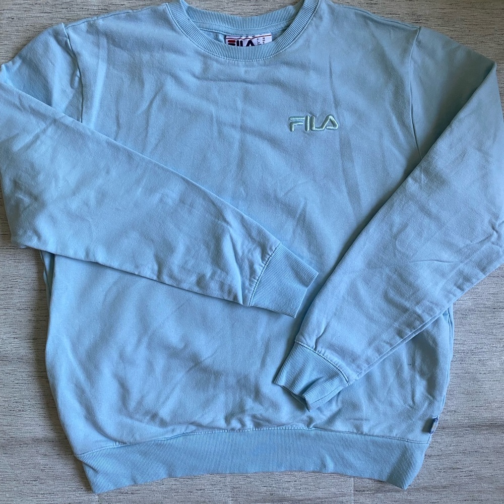 Fila Women’s Pastel Blue Crewneck Sweatshirt  size  M
